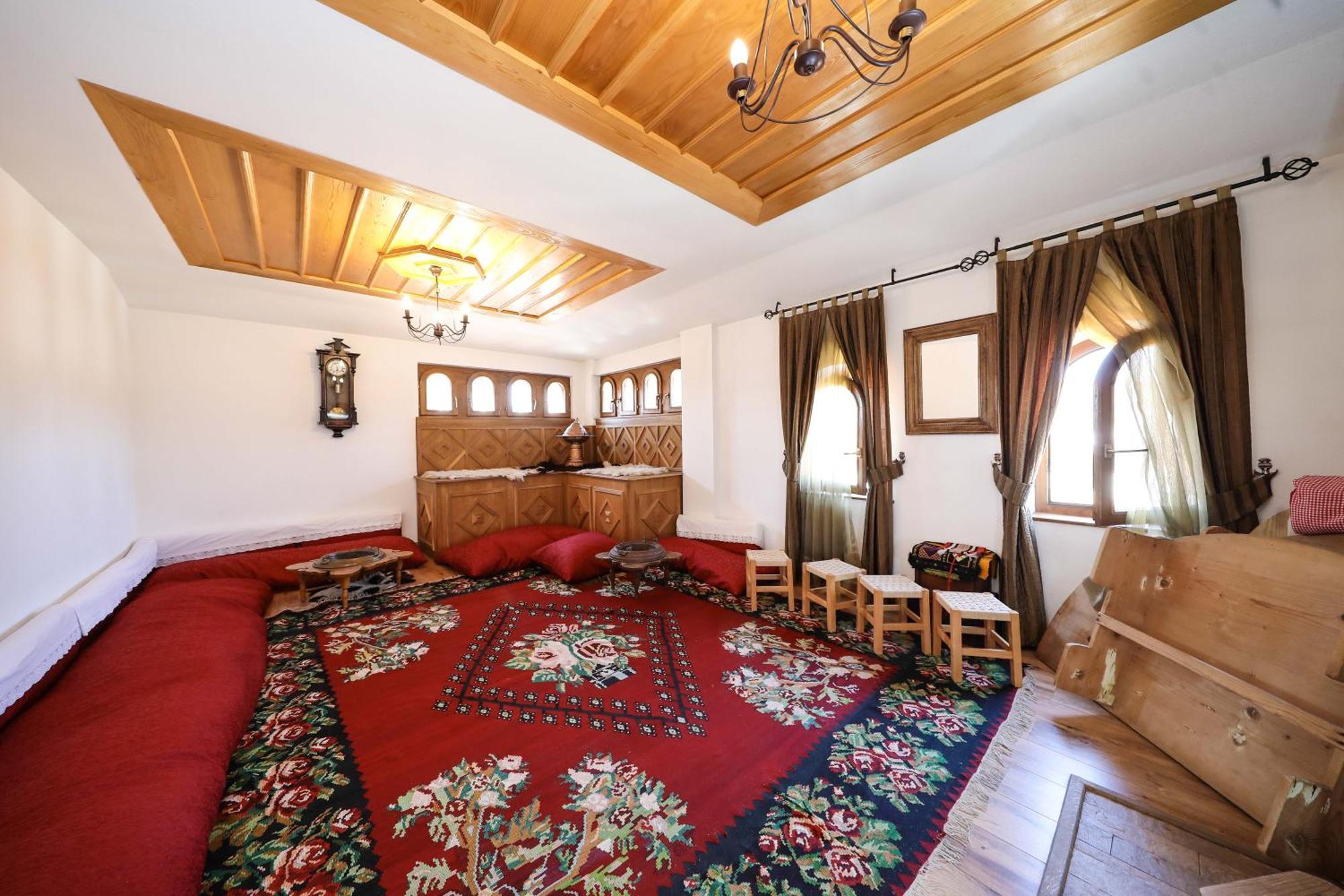 فندق جارشيا إي جوبييف Gjakova المظهر الخارجي الصورة